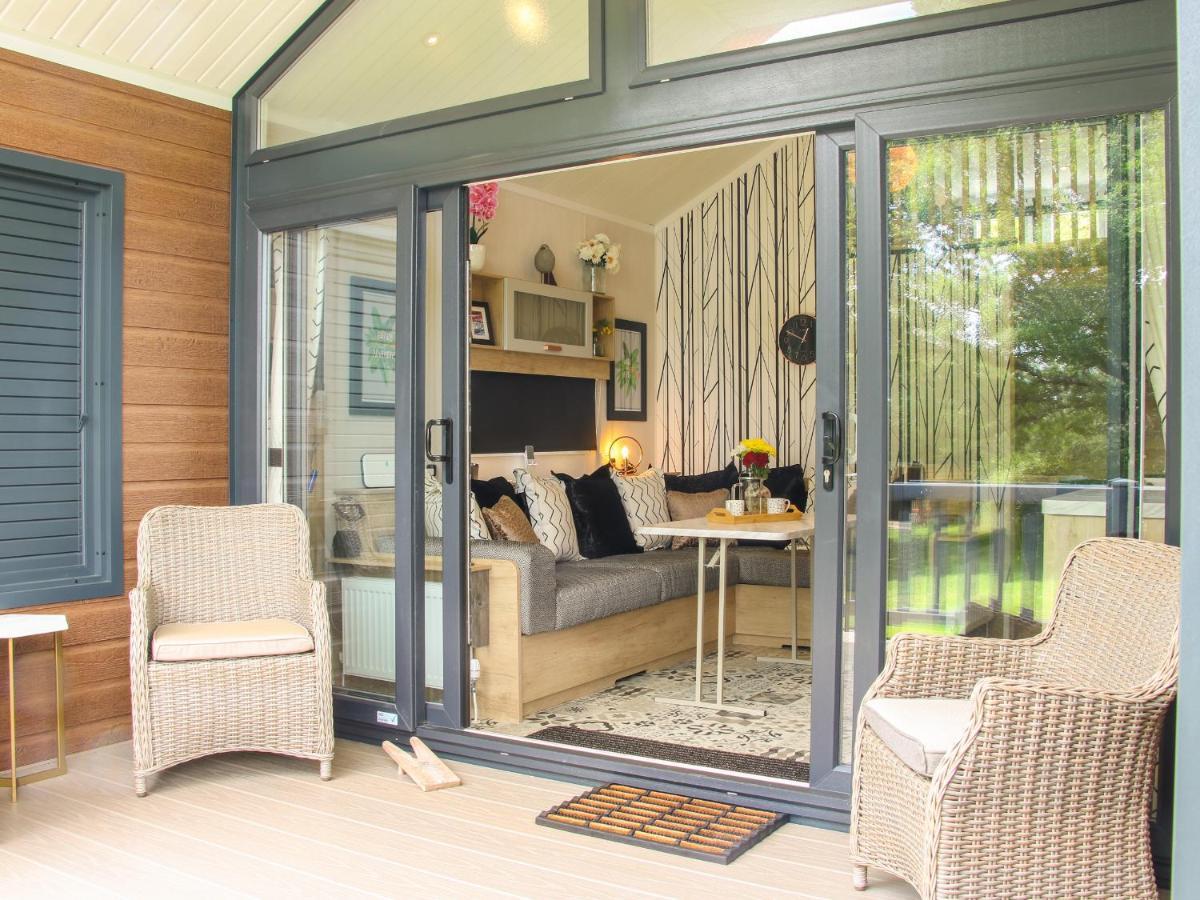 Jacob'S Meadow Pod 2 Villa Shrewsbury Bagian luar foto